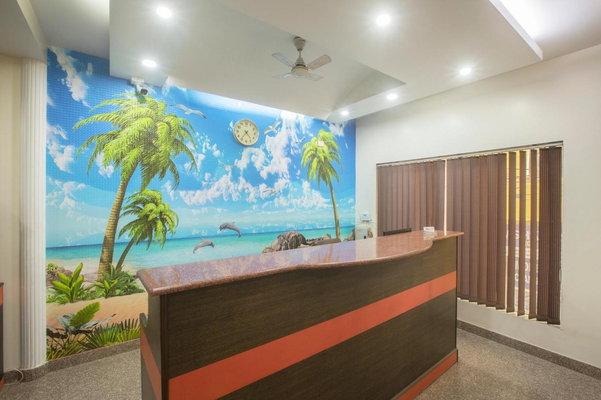 Airport Hotel Mayank Residency Nueva Delhi Exterior foto