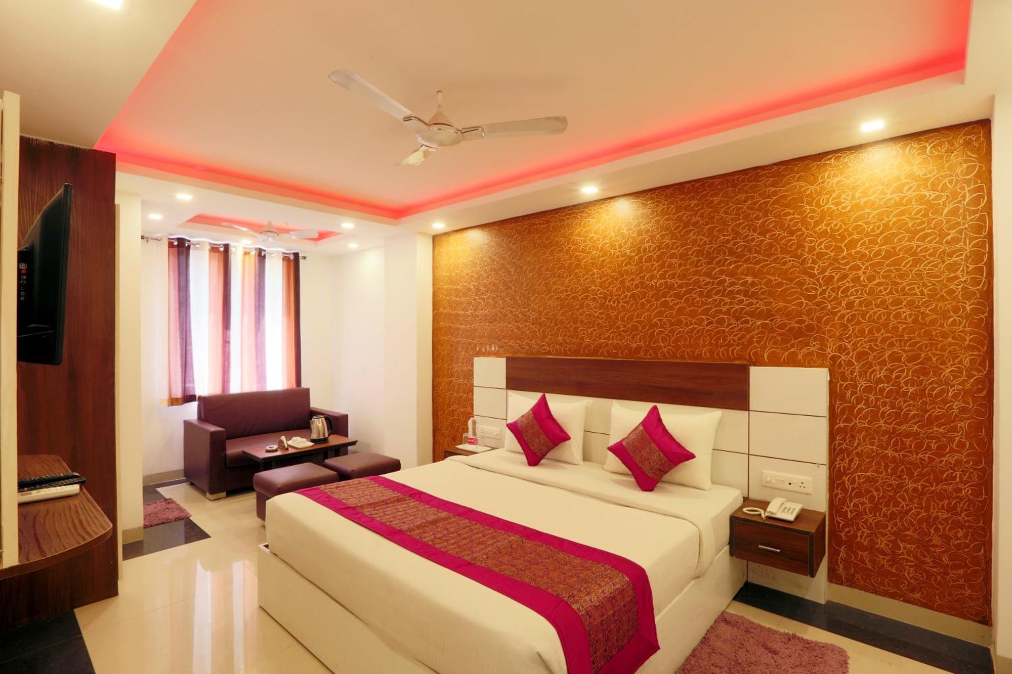 Airport Hotel Mayank Residency Nueva Delhi Exterior foto